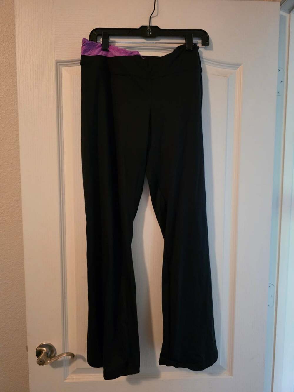 Reebok Workout Pants Size XL Black PlayDry Yoga Athletic Leggings